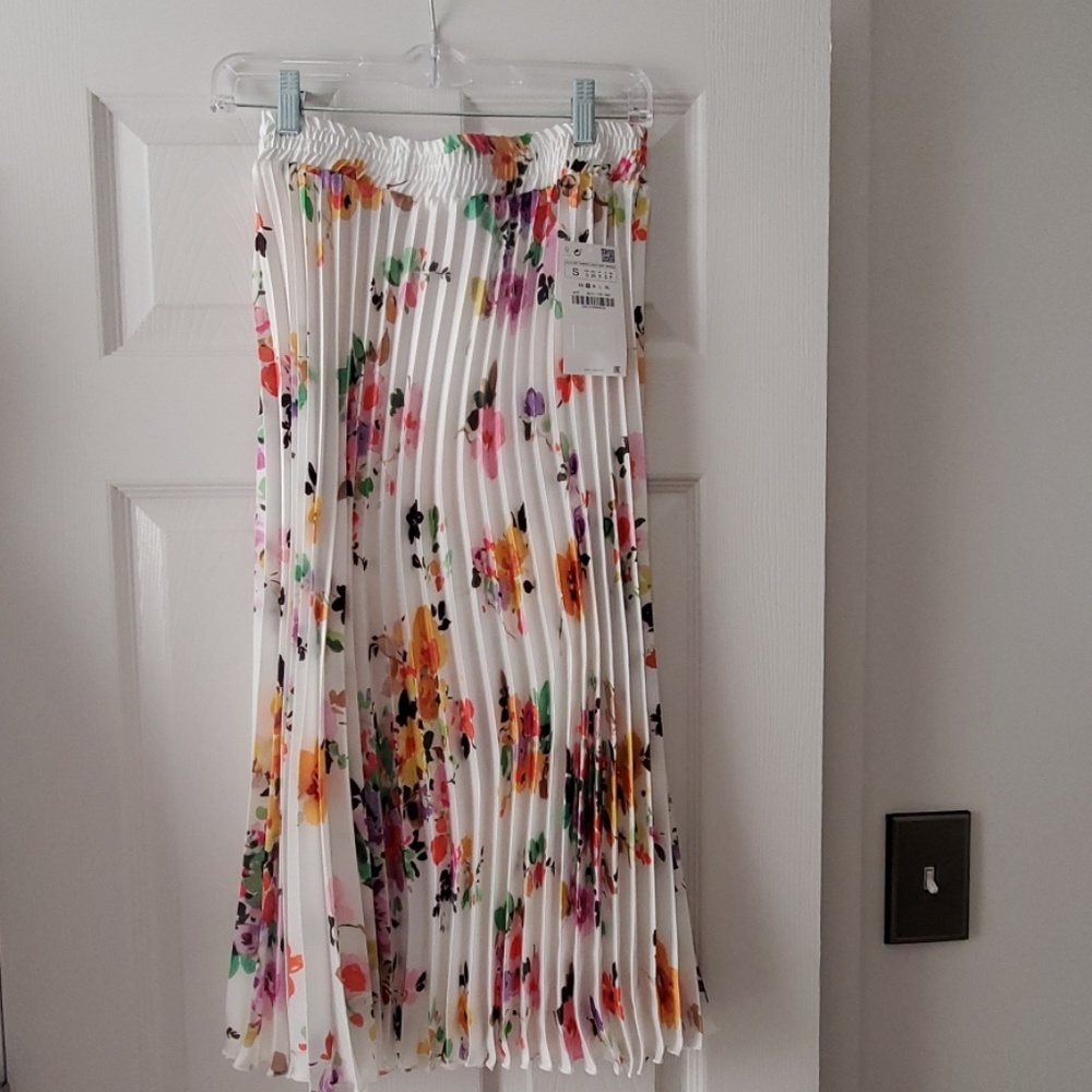 Zara satin skirt